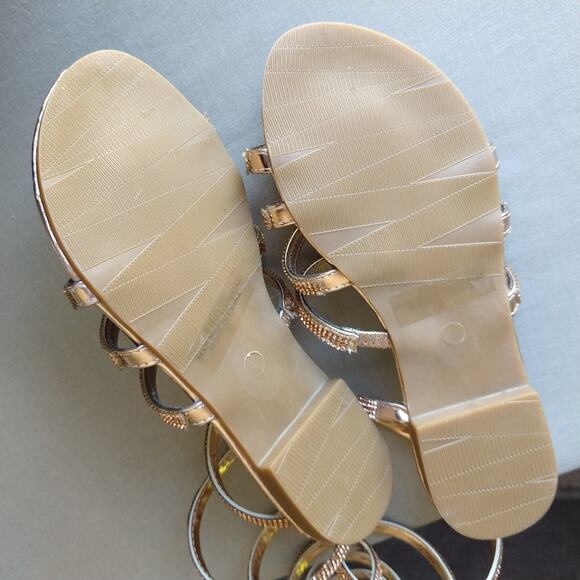 Rose Gold Gladiator Sandals size 5.5 new with imperfections spiral no tie flats - Picture 5 of 15